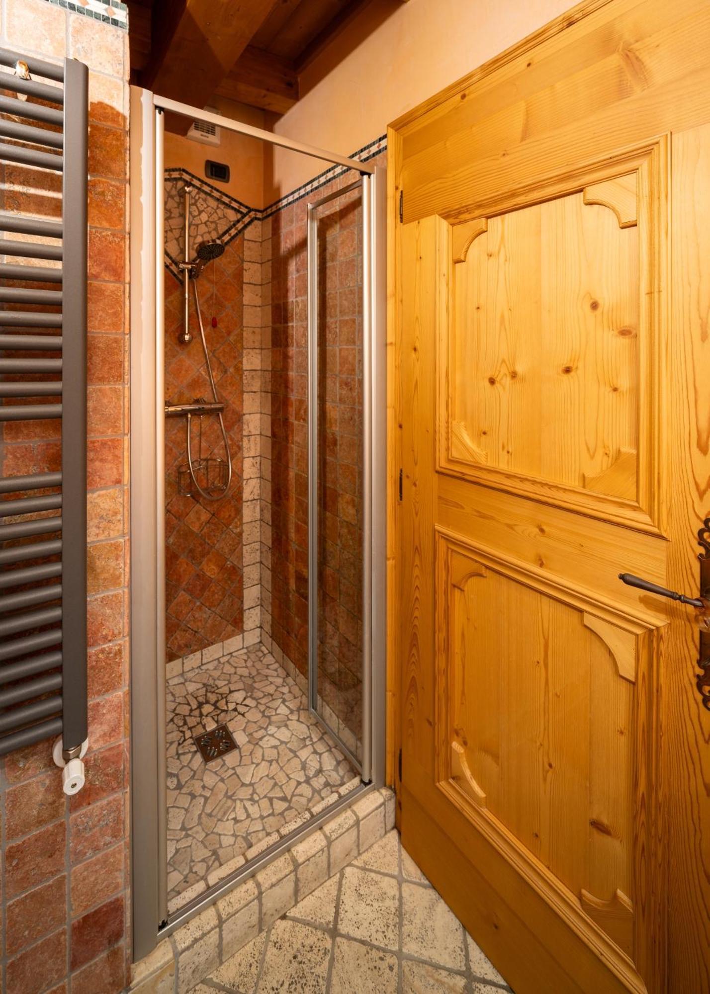 Apartamento Casa Monica Ledro Attico Mezzolago Exterior foto